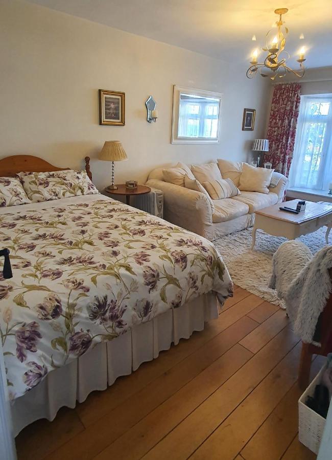 124 ,Castlelawn Heights, Headford Road Galway Homestay Exterior photo